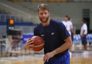 Εθνική Ελλάδος: Η «πρώτη» του Γουόκαπ με την γαλανόλευκη