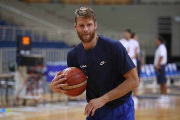 Εθνική Ελλάδος: Η «πρώτη» του Γουόκαπ με την γαλανόλευκη