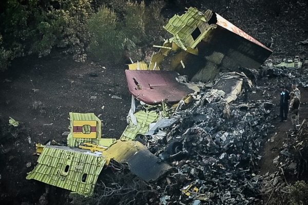 Πτώση Καναντέρ στην Κάρυστο: Τι λένε δύο ειδικοί για την πτώση του αεροσκάφους