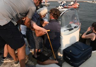 Φωτιά στη Μαγνησία: Δραματική εκκένωση δια θαλάσσης στη Νέα Αγχίαλο – Συγκλονιστικές εικόνες