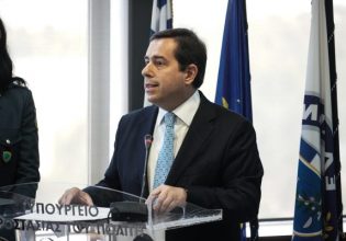 Νότης Μηταράκης: Παραιτήθηκε ο υπουργός Προστασίας του Πολίτη – Στη θέση του ο Οικονόμου