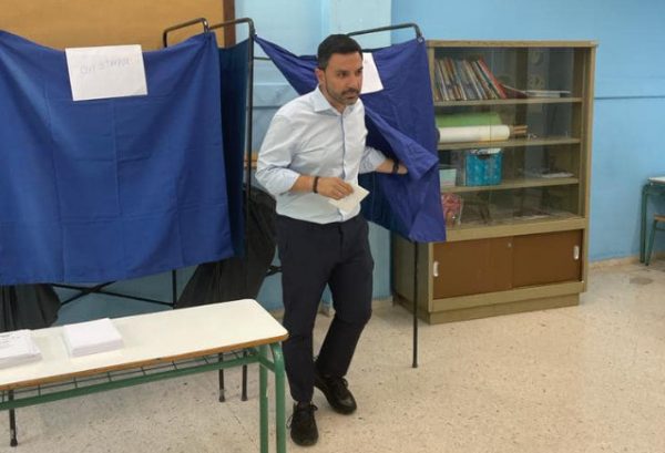 ΝΔ: Στη δικαιοσύνη θα προσφύγει ο Πουλής για την έδρα της Δυτικής Αττικής