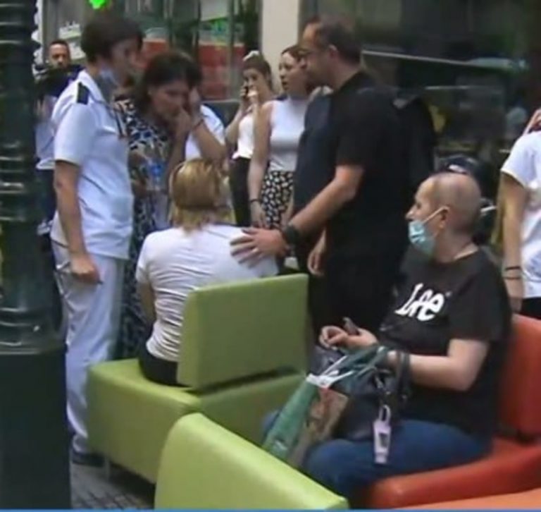 Φωτιά σε κλινική στο κέντρο της Θεσσαλονίκης