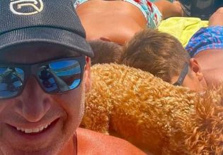 Γιώργος Λιάγκας: Στην Κίμωλο με τους γιους του