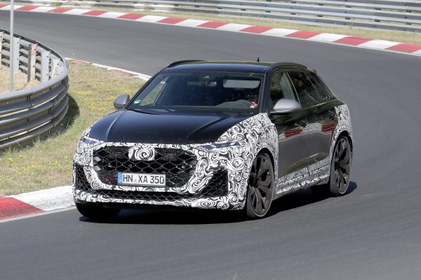 Audi RS Q8: Πεπατημένη… ισχύος