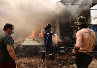 Καταγγελίες κατοίκων για «εγκατάλειψη» στο έλεος της φωτιάς