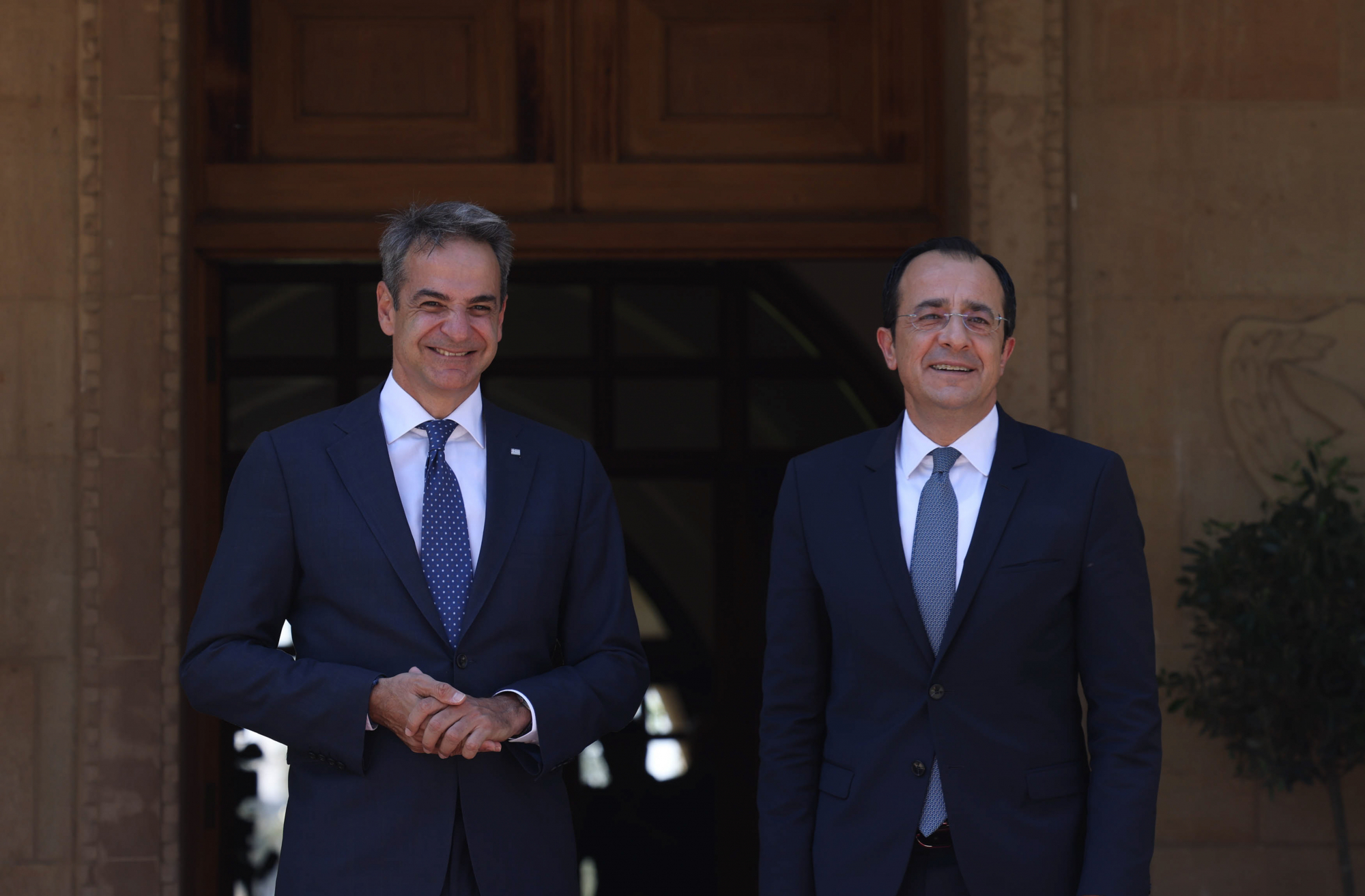 DW για συνάντηση Μητσοτάκη – Χριστοδουλίδη: Τα ελληνοτουρκικά περνούν από την Κύπρο