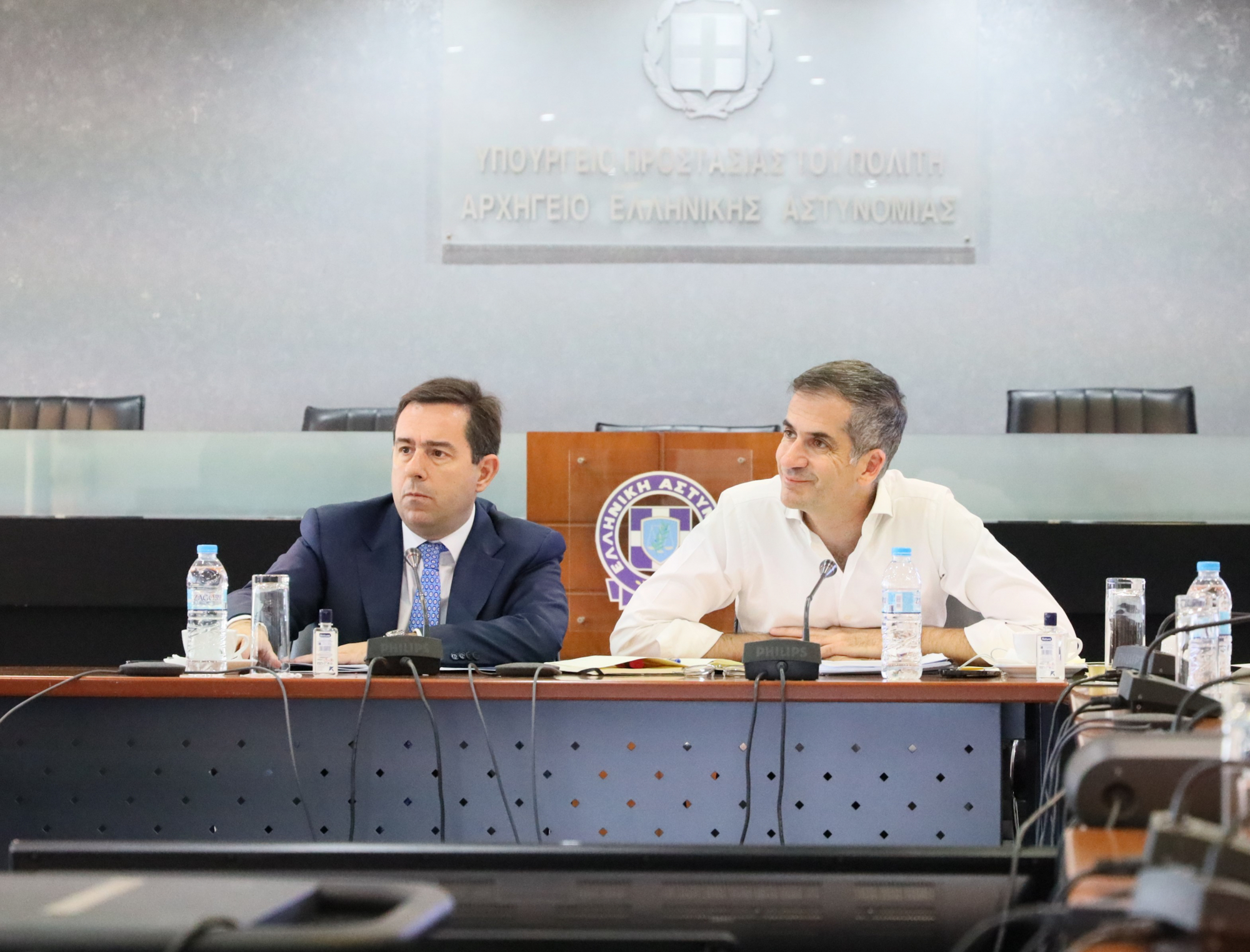 Συνάντηση Μηταράκη - Μπακογιάννη: Προτεραιότητα η αντιμετώπιση της παραβατικότητας εντός του Δήμου Αθηναίων
