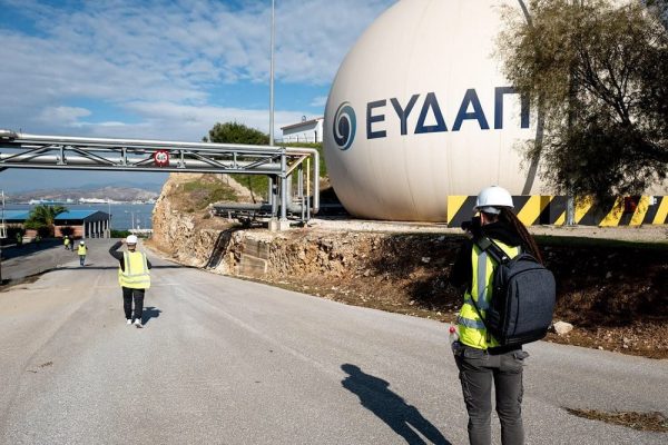 Επιστρέφουν στο Δημόσιο ΕΥΔΑΠ και ΕΥΑΘ – Στο ΧΑ το Ελ. Βενιζέλος – Κατατέθηκε η τροπολογία