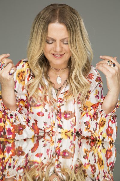 Ελένη Τσαλιγοπούλου: Μεγάλη καλοκαιρινή συναυλία στη Βόρεια Εύβοια