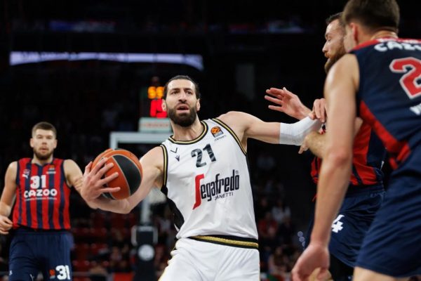 Ερυθρός Αστέρας: Ενδιαφέρον για Τόκο Σενγκέλια γράφουν οι Ιταλοί