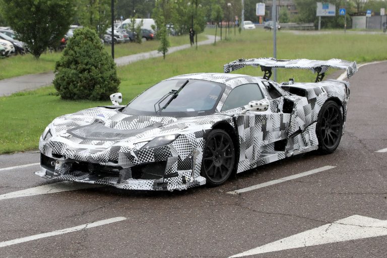 Ferrari Hypercar: Το πετράδι του στέμματος