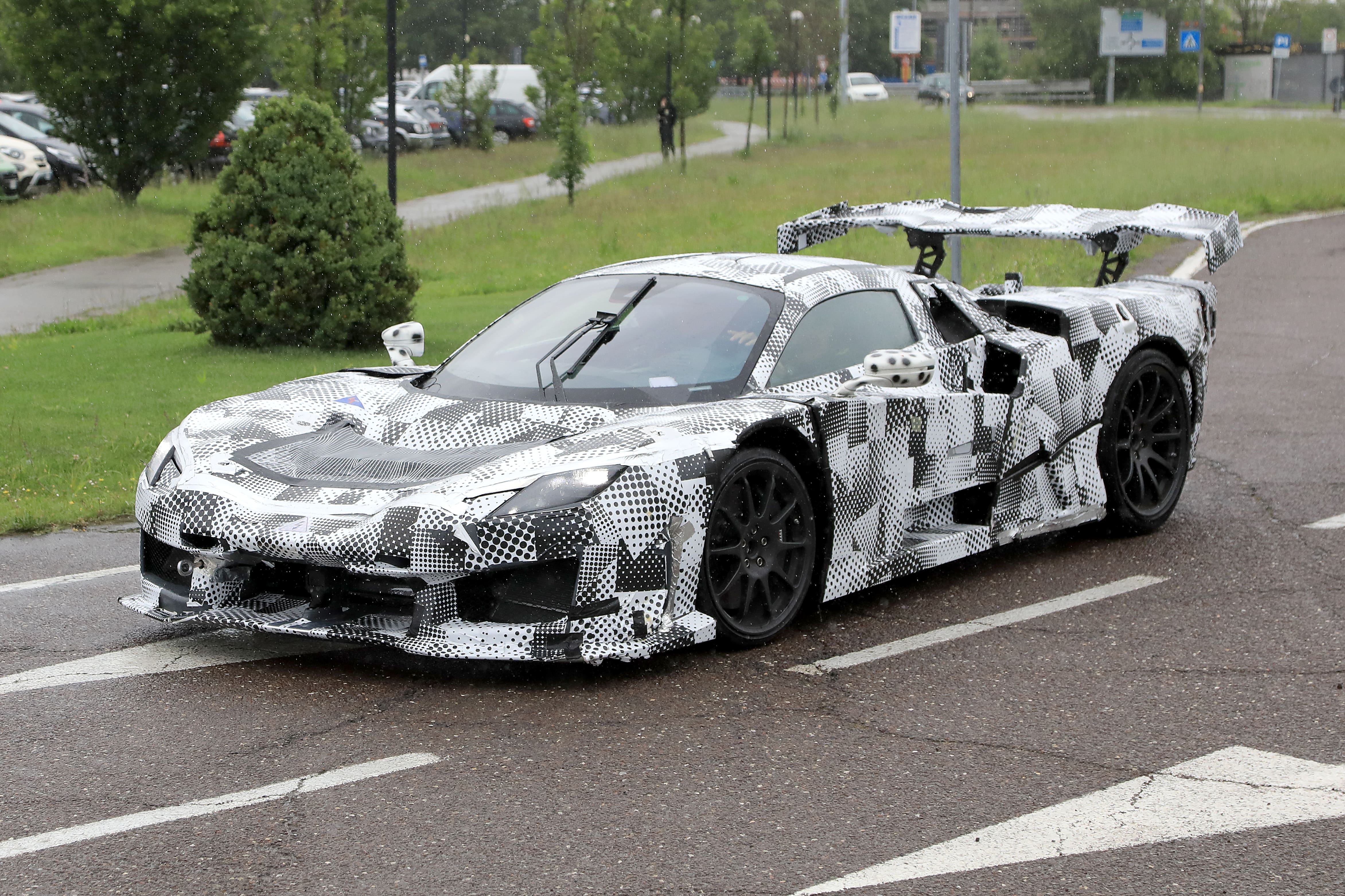 Ferrari Hypercar: Το πετράδι του στέμματος