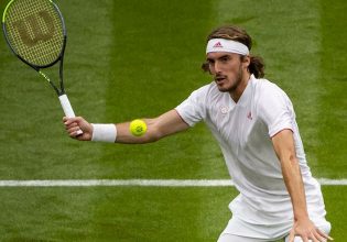 Παραμένει στο Νο. 5 ο Τσιτσιπάς