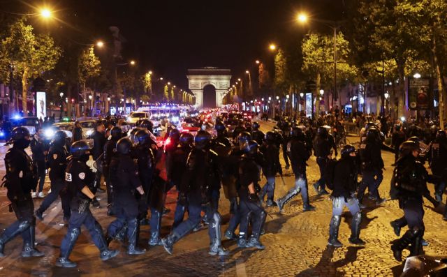 Δολοφονία 17χρονου στο Παρίσι: Συνεχίζονται οι διαδηλώσεις και οι ταραχές – Ενταση της καταστολής από την κυβέρνηση
