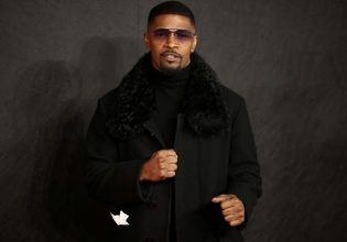 Τζέιμι Φοξ: Η πρώτη δημόσια εμφάνισή του μετά την περιπέτεια της υγείας του