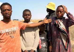 Μετανάστες: Εγκατέλειψαν δεκάδες άτομα από την υποσαχάρια Αφρική στην έρημο, ανάμεσά τους και μωρά – Πώς σώθηκαν