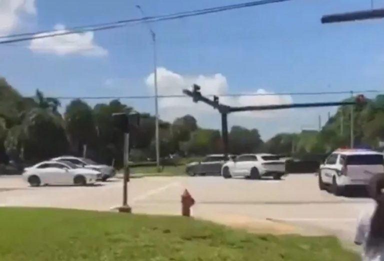 Λιονέλ Μέσι: Πέρασε με κόκκινο και παραλίγο να τρακάρει