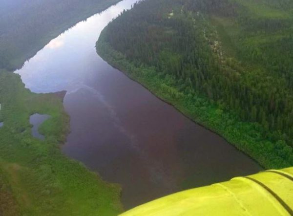 Ρωσία: Περιβαλλοντική καταστροφή από διαρροή πετρελαίου σε ποτάμι