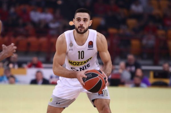 Παπαπέτρου: «Δεν περίμενε κανείς πως ο Σλούκας θα πάει στον Παναθηναϊκό»