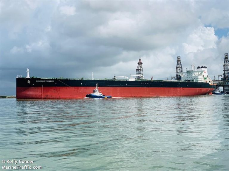 Ένταση στον Κόλπο του Ομάν: Δικαστική εντολή επικαλείται η Τεχεράνη για τη σύλληψη του ελληνόκτητου δεξαμενόπλοιου