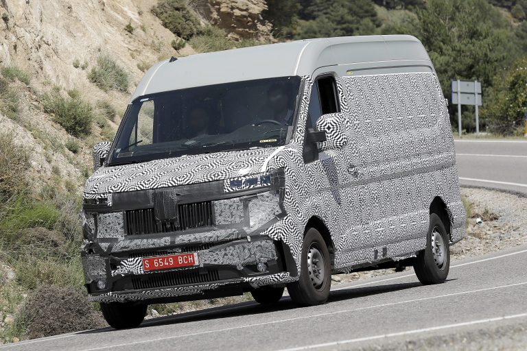Renault Master: Τεχνολογικά πολυσυλλεκτικό
