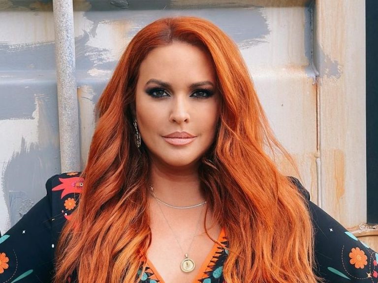 Σίσσυ Χρηστίδου: «Χαμογέλα και πάλι!» και τη νέα σεζόν