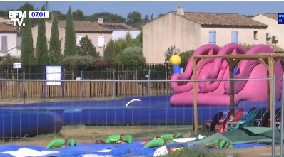 Δυστύχημα σε υδάτινο πάρκο στη Γαλλία: Νεκρός ο πατέρας, σοβαρά τραυματισμένο το παιδί