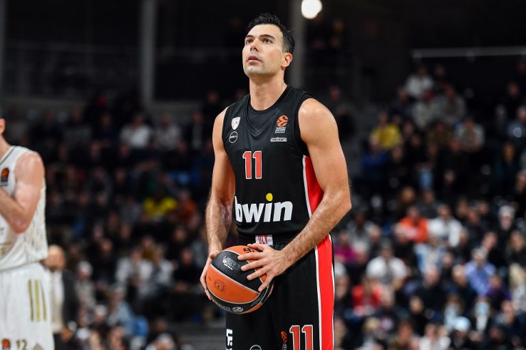 Όλες οι λεπτομέρειες πριν από το ραντεβού: Τι θα προτείνει στον Σλούκα ο Ολυμπιακός- Τι θα ζητήσει ο παίκτης