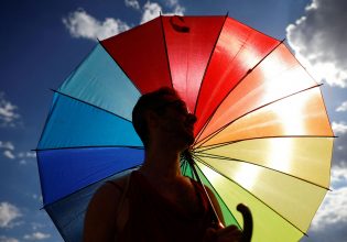 Ξαναγράφοντας το… Brokeback Mountain στις αγροτικές περιοχές της Ισπανίας