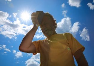 Νέο κύμα καύσωνα από την Παρασκευή – Στους 44 βαθμούς θα σκαρφαλώσει ο υδράργυρος