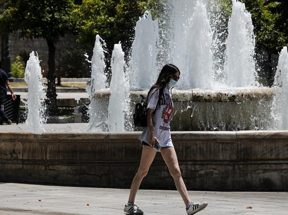 Επιστολή καλλιτεχνών: Έκκληση για περιορισμό των εργασιών του στον καύσωνα
