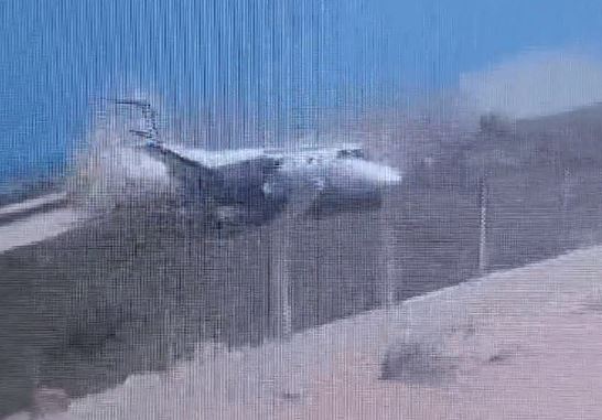 Συντριβή επιβατικού αεροσκάφους στη Σομαλία - Επέζησαν οι επιβαίνοντες