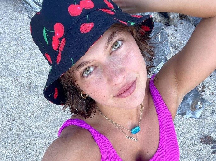 Κλέλια Ανδριολάτου: Στα αγαπημένα της Κουφονήσια η ηθοποιός – Χαλαρώνει σε κουνιστή πολυθρόνα