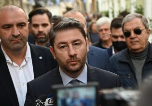 ΠΑΣΟΚ: Στήνουν γραμμές άμυνας στη νέα γαλάζια «εισβολή»