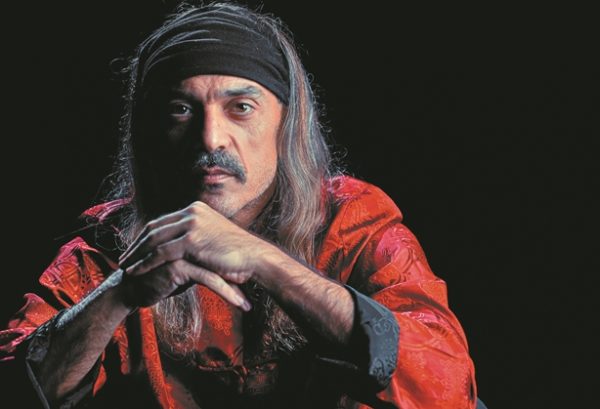 Δημήτρης Αποστολάκης: «Είμαι περιπλανώμενος πολεμιστής»