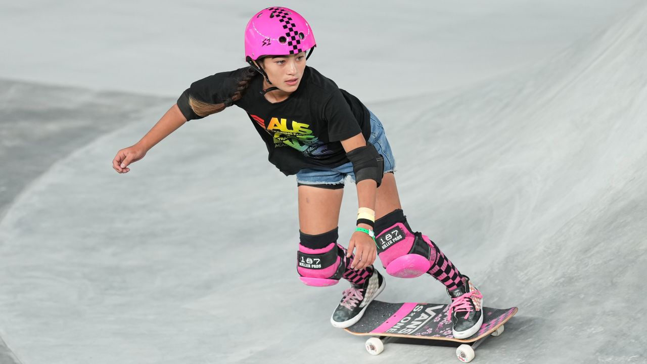 Μια 13χρονη έγινε «μύθος» στο skateboard