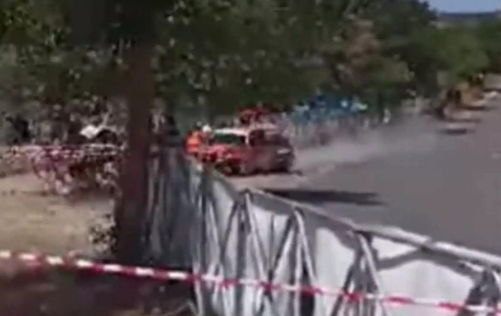 Ατύχημα σε αγώνα ράλι στη Δημητσάνα: Τρεις τραυματίες – Βίντεο ντοκουμέντο