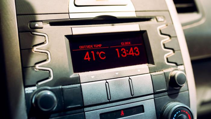 Γιατί το θερμόμετρο στο αυτοκίνητο δείχνει λάθος θερμοκρασία