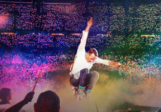 Coldplay: Χαμός με την προπώληση εισιτηρίων – Ανακοινώθηκε και δεύτερη συναυλία στην Αθήνα