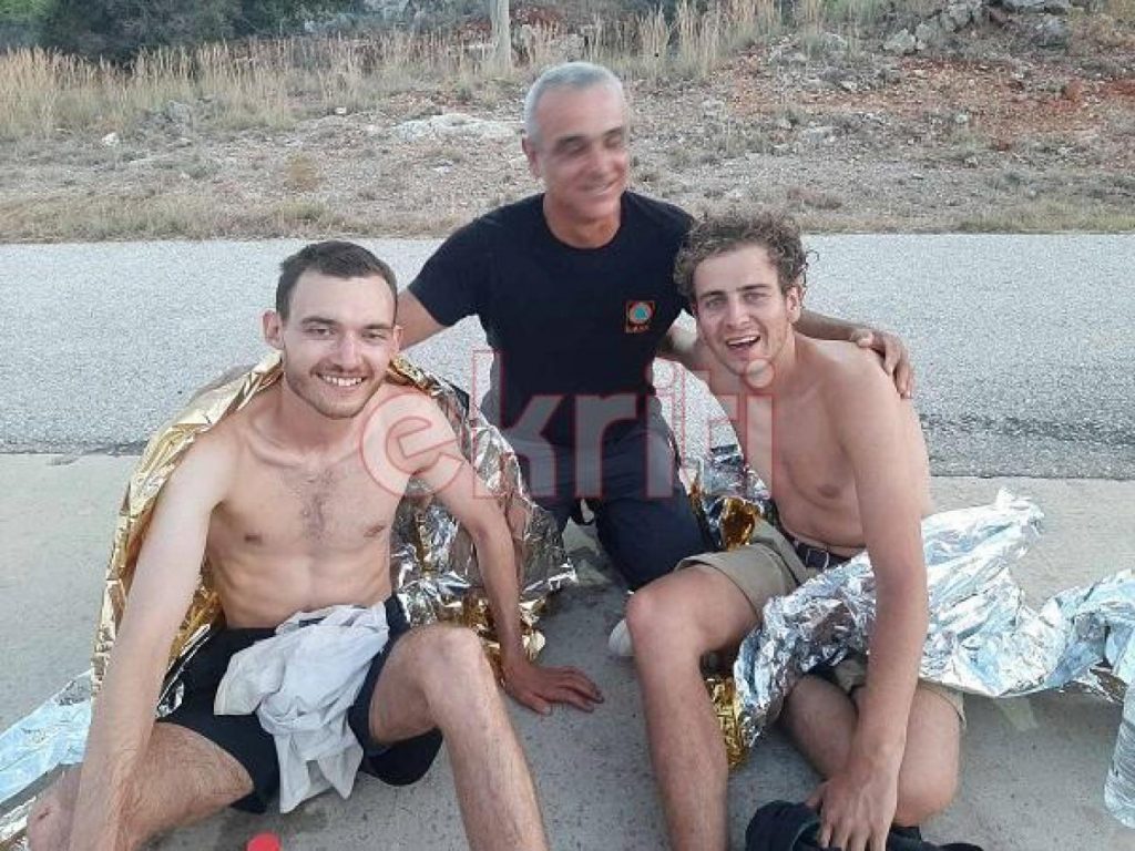 Αίσιο τέλος στην Κρήτη: Καρέ-καρέ η διάσωση δύο Ελληνοκαναδών που χάθηκαν μετά από πεζοπορία στα Σφακιά