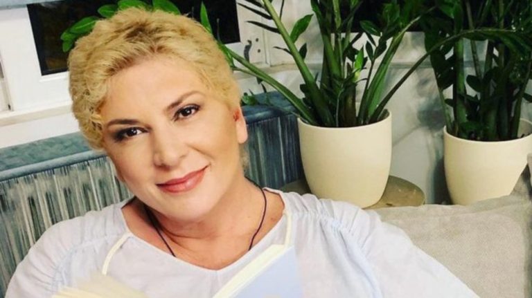 Δήμητρα Λιάνη: «Αντίο κύριε καθηγητά!»