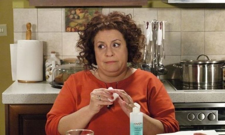 Ελένη Κοκκίδου: Τα δώρα που δέχτηκε στο τελευταίο γύρισμα της «Μουρμούρας»