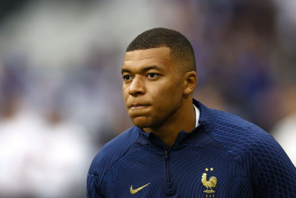 Εκκληση να σταματήσει η βία από τους παίκτες της Εθνικής Γαλλίας