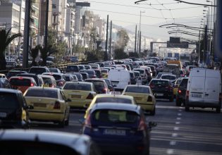 Περιφέρεια Αττικής: Τα φανάρια θα ρυθμίζονται από το σύστημα της Google