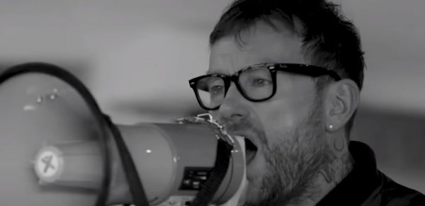 Ο Damon Albarn ένιωθε «αρκετά χαμένος» γράφοντας το νέο άλμπουμ των Blur