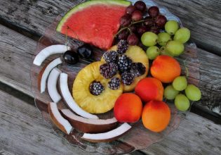 Καλοκαιρινά φρούτα: Μείωση κατά 6,3% στην παραγωγή της ΕΕ – Οι «διακρίσεις» της Ελλάδας