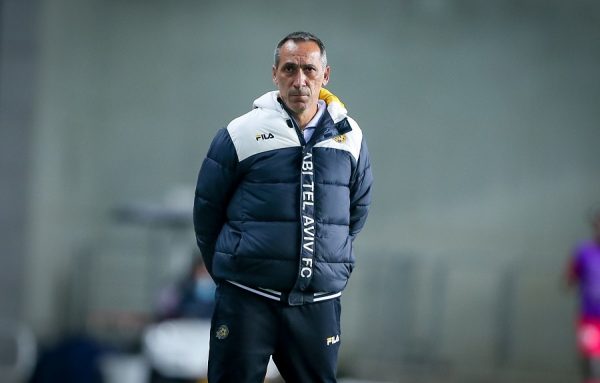 Παραμένει στη Σαουδική Αραβία ο Δώνης