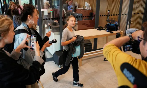 Γκρέτα Τούνμπεργκ: Καταδικάστηκε για ανυπακοή στην αστυνομία σε διαδήλωση για το κλίμα