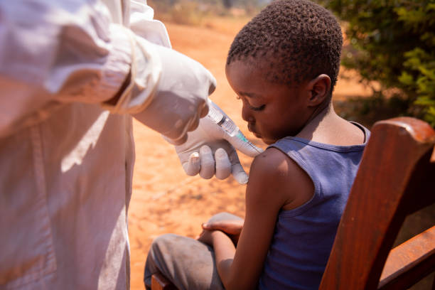 Εμβόλιο κατά της ελονοσίας: Θα διανεμηθεί σε 12 χώρες της Αφρικής – Κηρύχθηκε «ασφαλές και αποτελεσματικό»